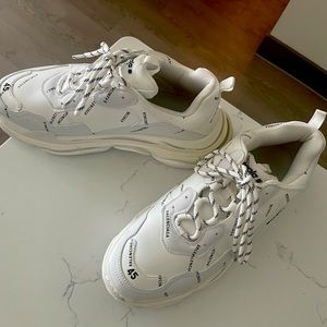 White Size 11 US Balenciaga